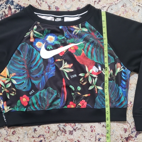 Nike Hyper Femme Cropped Crew Floral Sweatshirt Large - Picture 13 of 13
